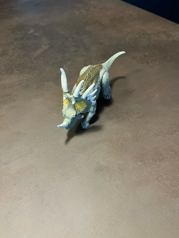 Camp Cretacous Styracosaurus,