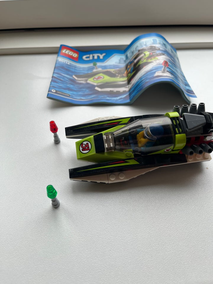 Lego City 60114