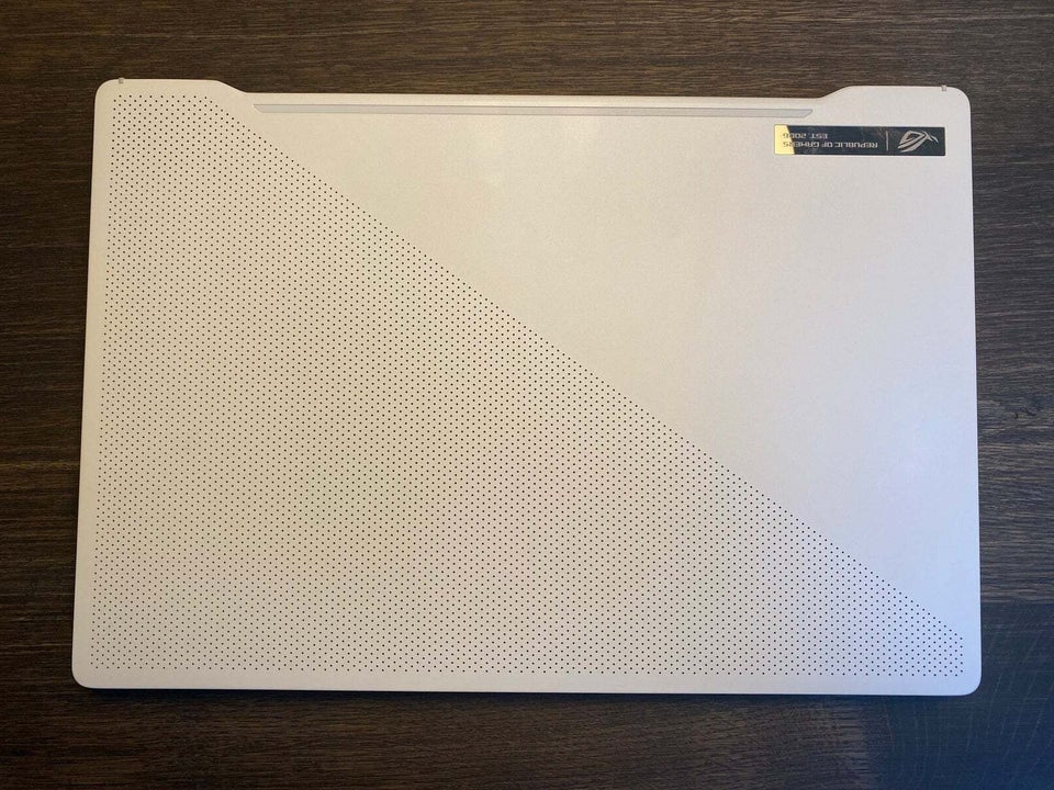 Asus ROG Zephyrus G14 GA401 29