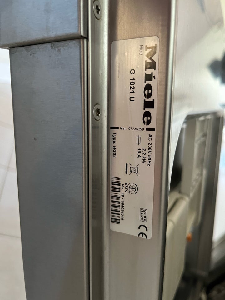 Miele indbygning b: 59 d: 57 h: 80