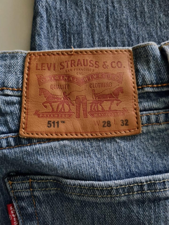 Jeans, Levis 511, str. 28