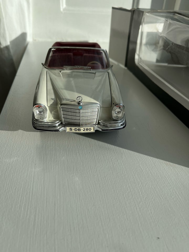 Modelbil, Mercedes Benz 220 SE