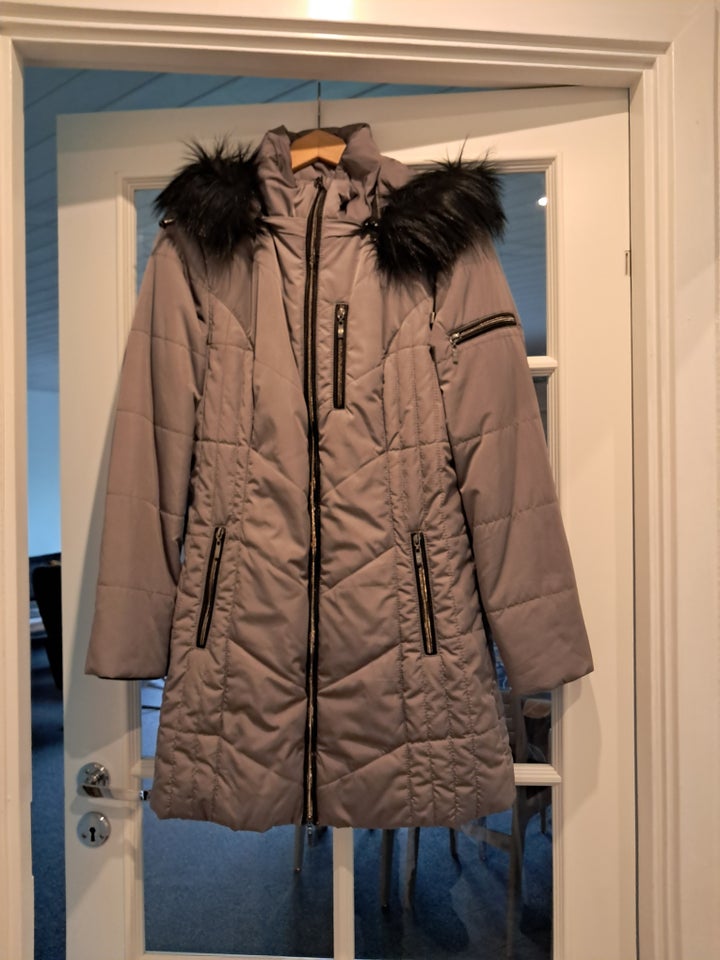 Frakke, str. 38, Jensen coat