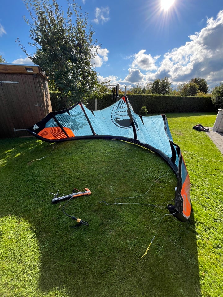 Kitesurf, Cabrinha Switchblade