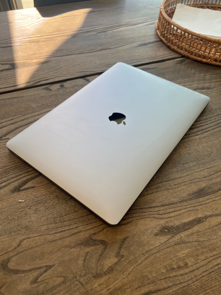 MacBook Pro 15