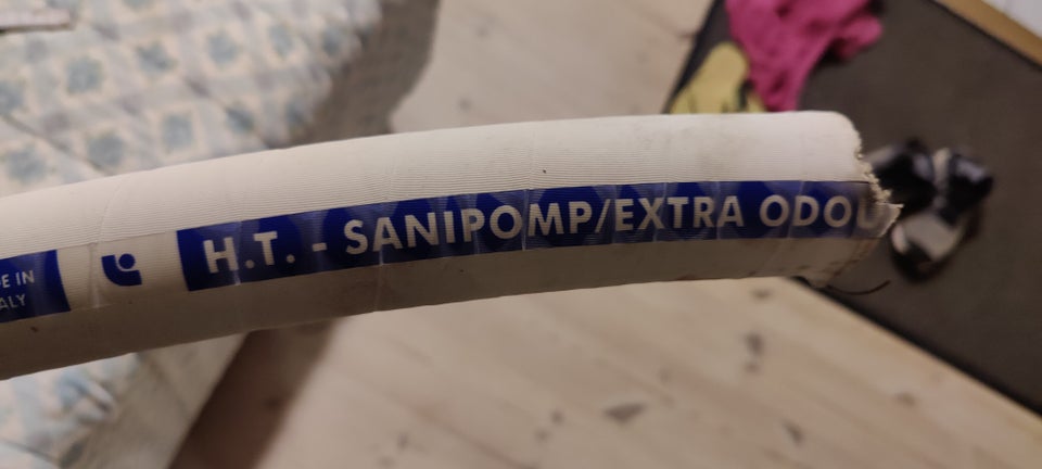 Sanitetsslange fra HT Sanip