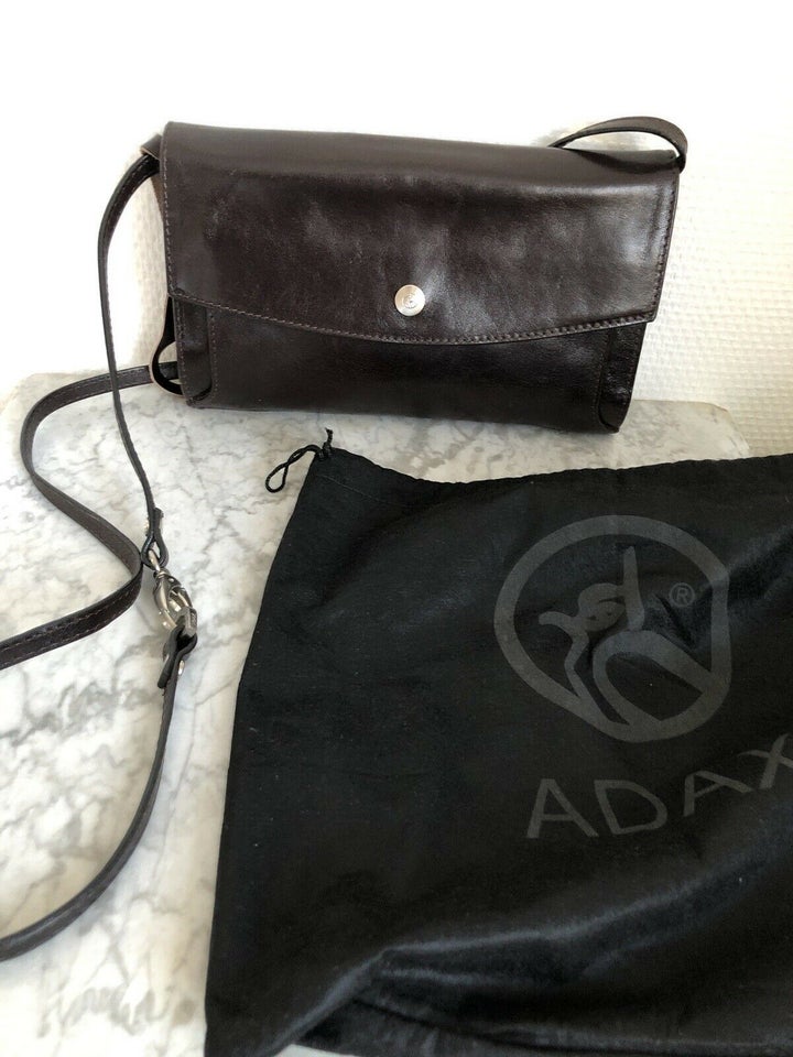 Crossbody Adax skind