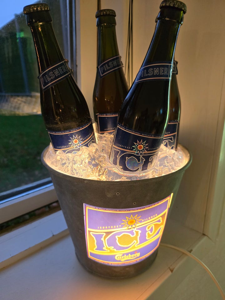 Øl, Unik Carlsberg Ice spand med lys