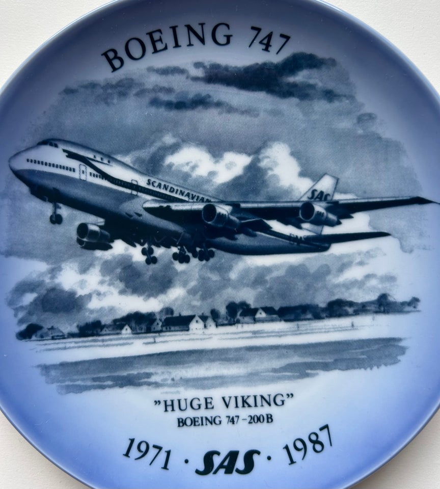 Flyplatte nr 16 - Boeing 747 - "Huge