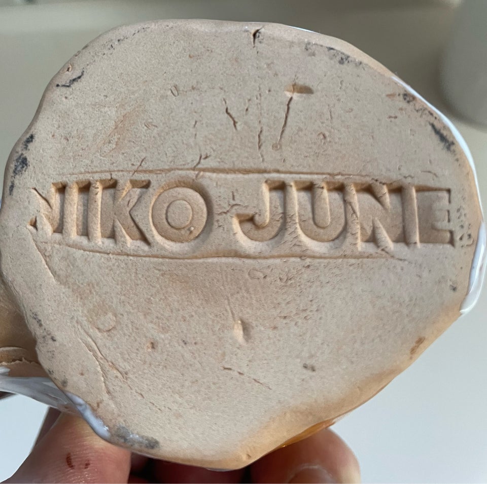 Keramik Krus Niko June