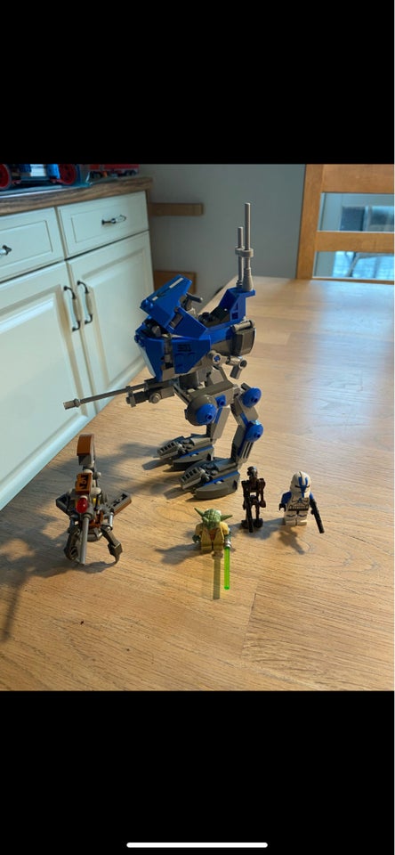 Lego Star Wars, 75002