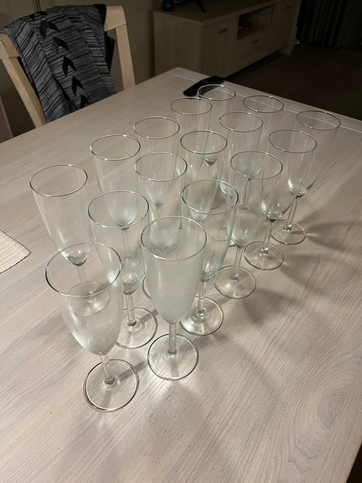 Glas, Champagne glas , Ikea