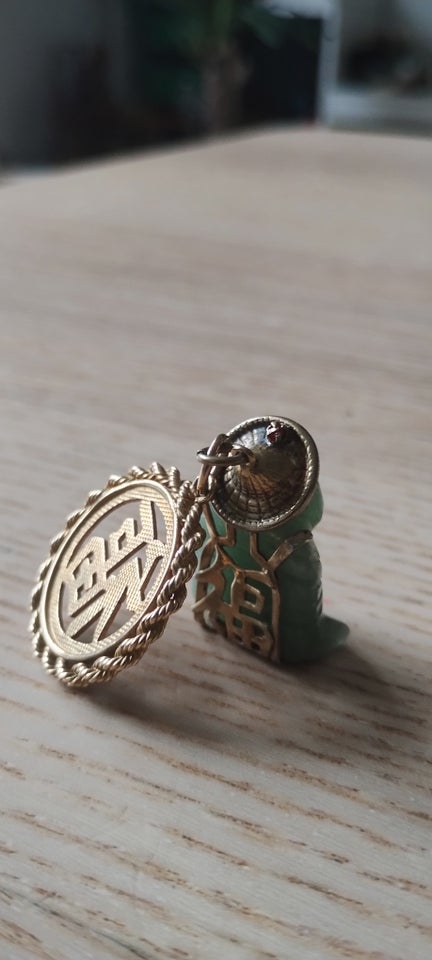 Charms, guld, Kinesisk jade/ 14 K