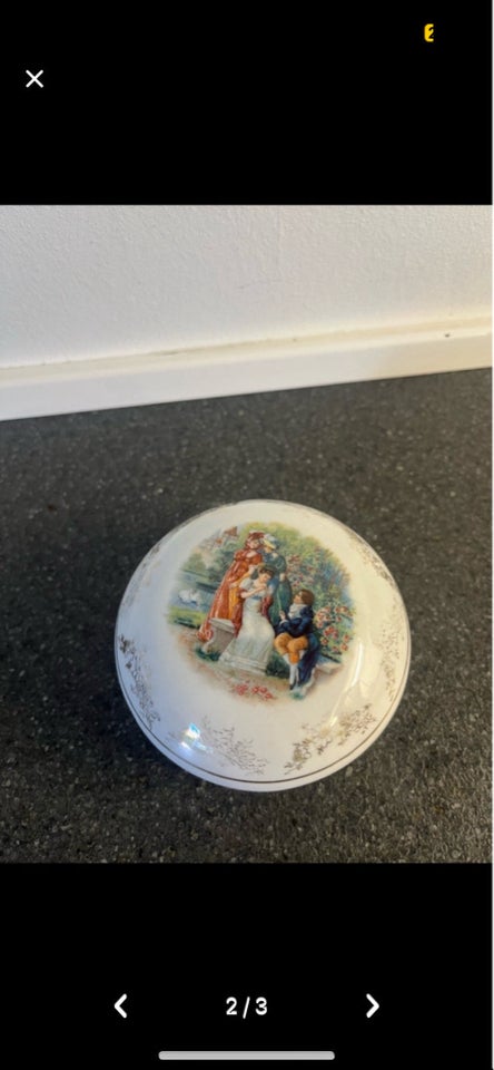 Krukke i porcelæn  Retro