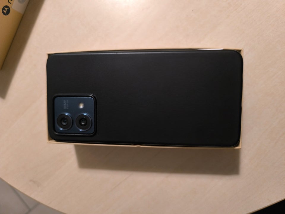 Motorola G84, 256 , Perfekt