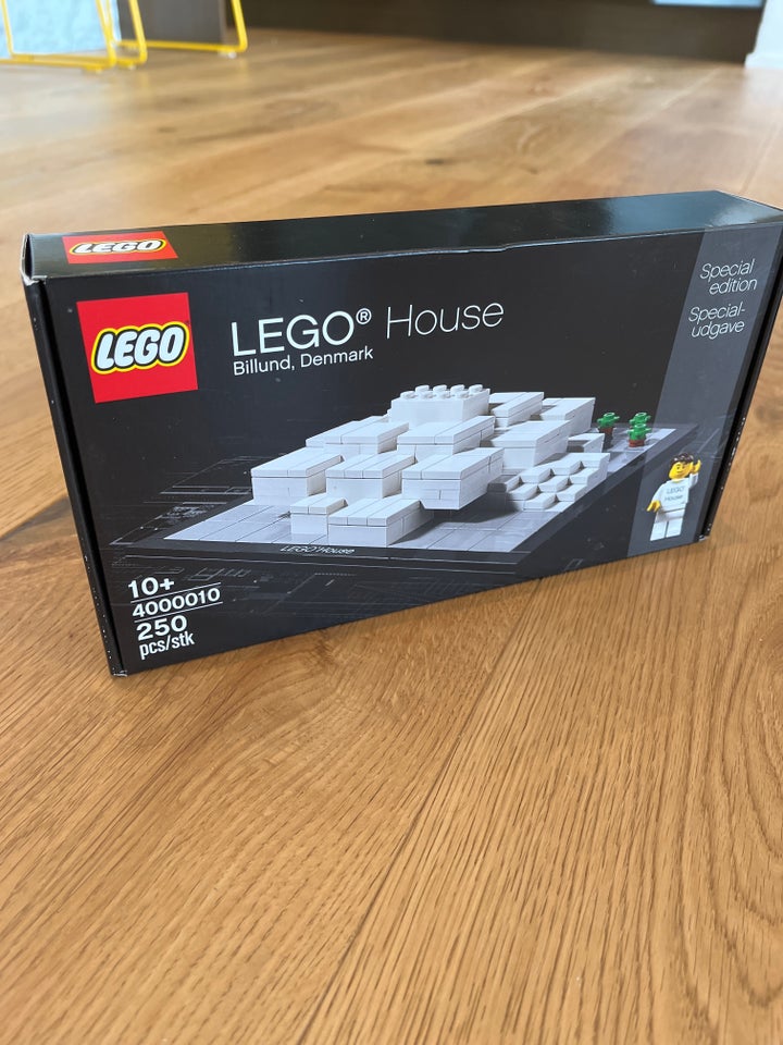 Lego Architecture, 4000010