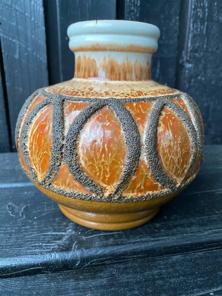 Keramik Strehla fat lava vase