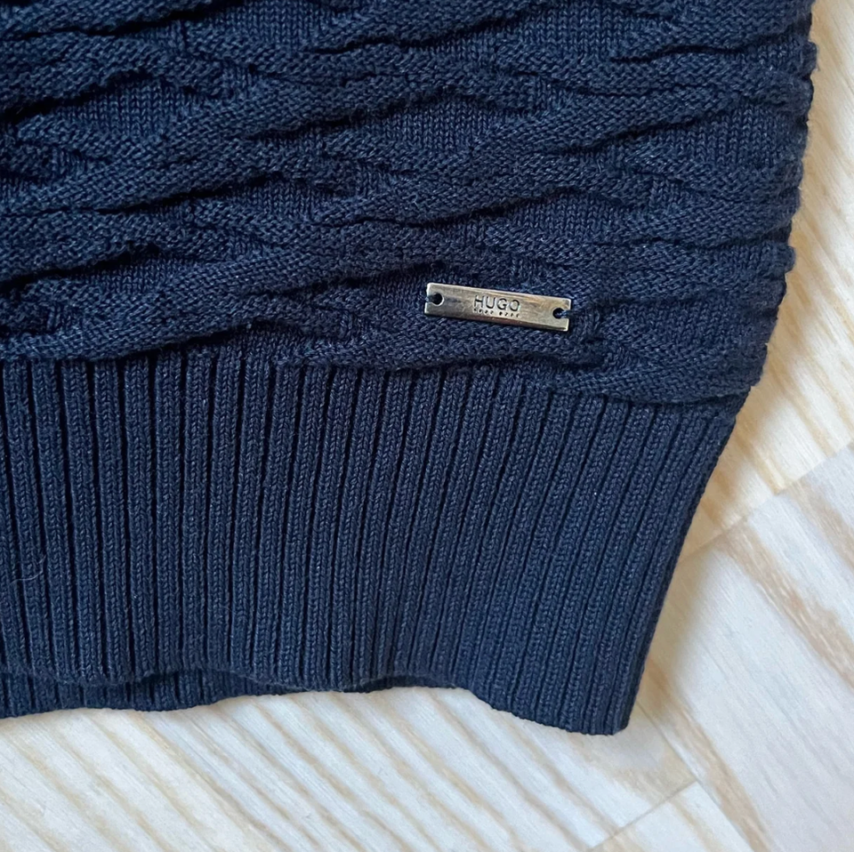 Sweater Hugo Boss str M