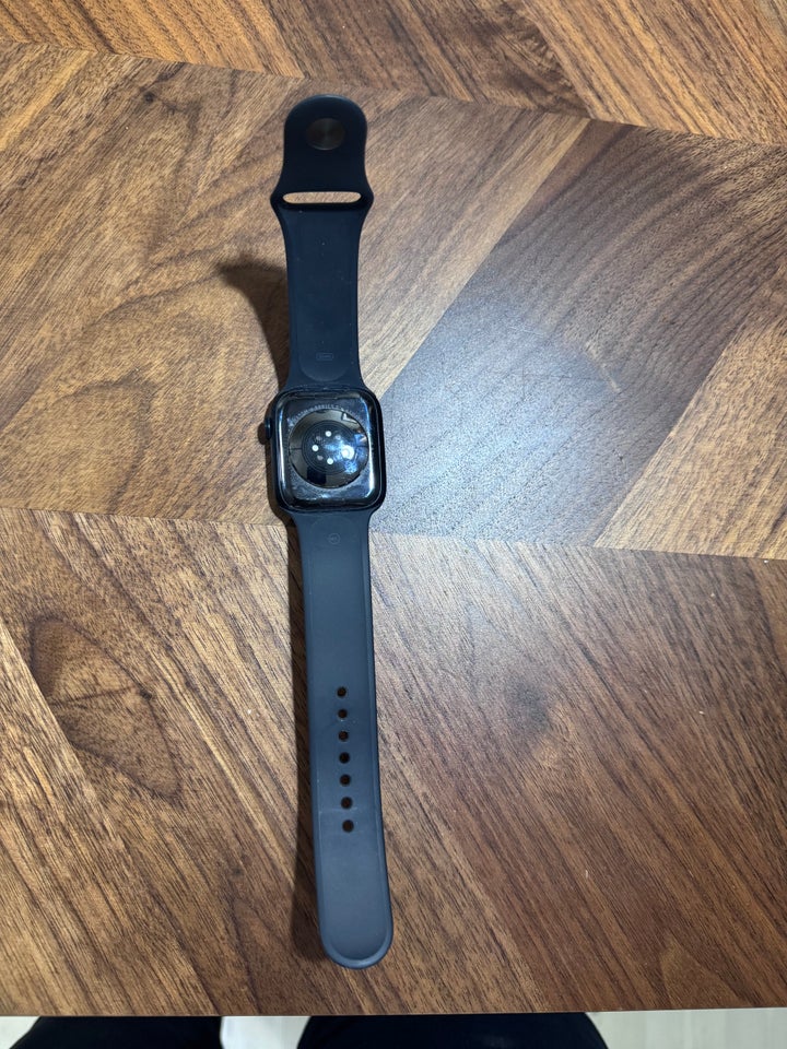 Apple Watch Series 8 45mm m...