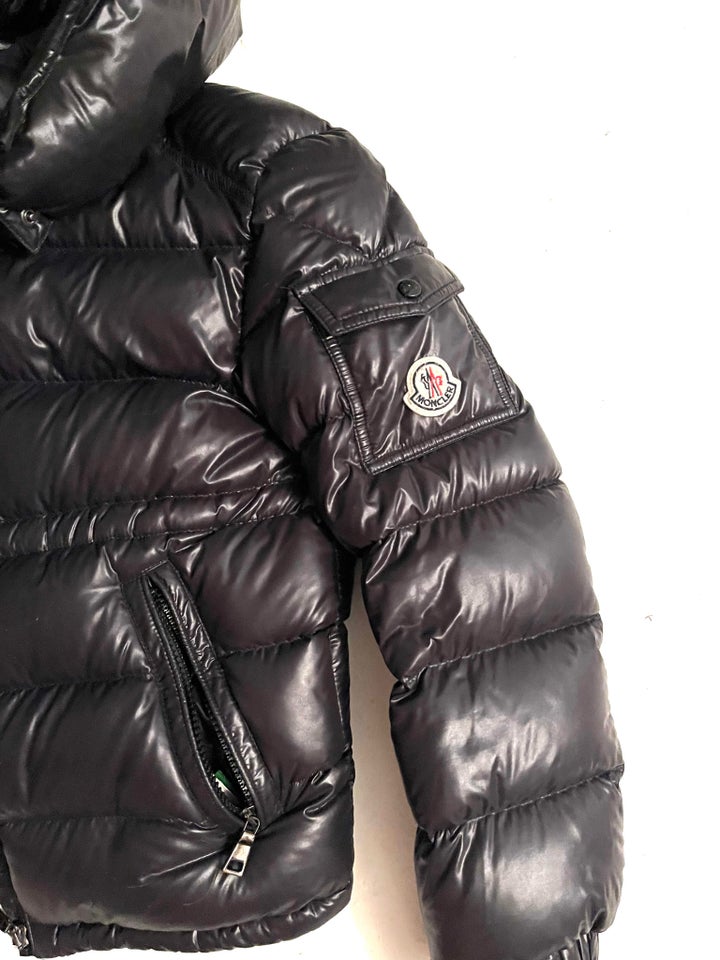 Vinterjakke, Dun jakke, Moncler