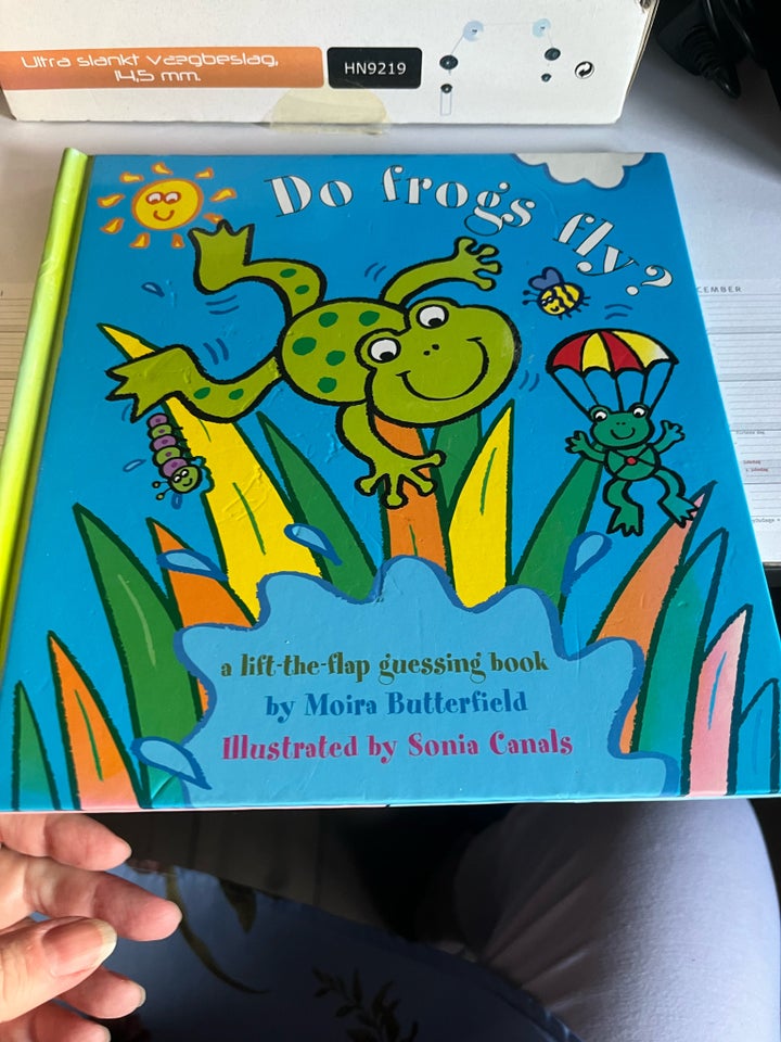 Do frogs fly?, Moira Butterfield