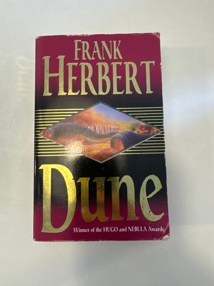 Dune , Frank Herbert, genre: