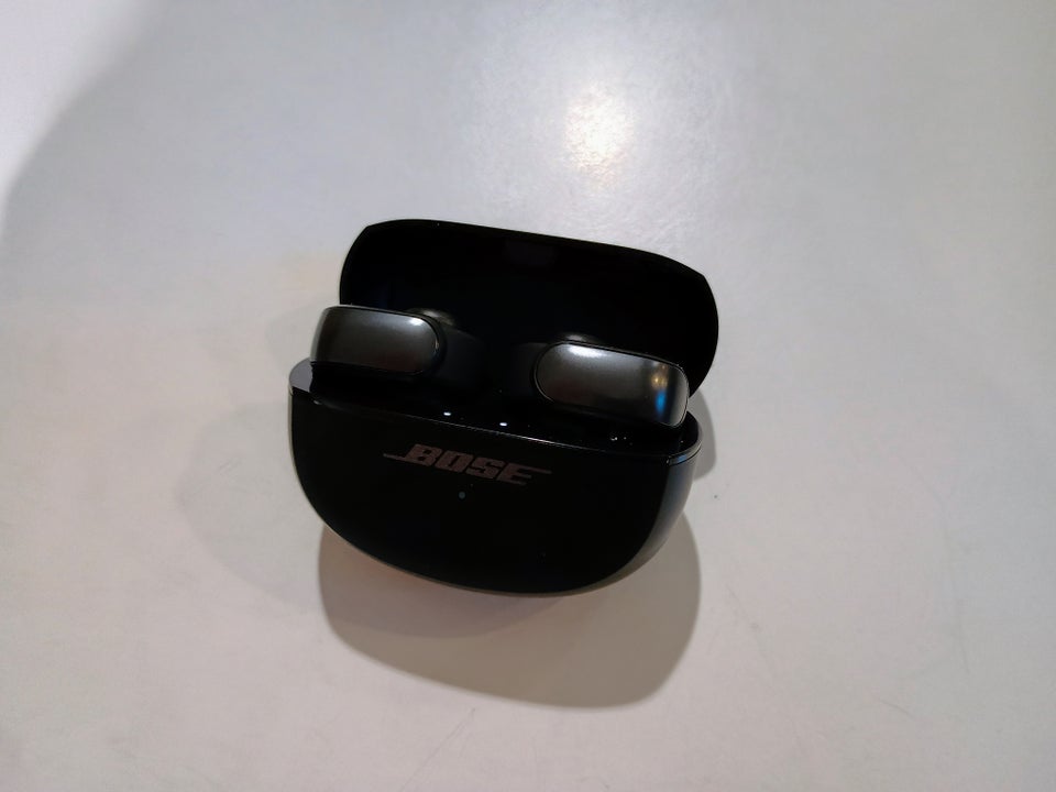 Bluetooth headset, Bose Ultra