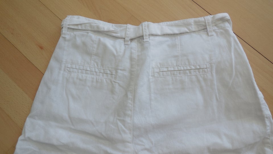 Shorts, ginatricot, str. 29