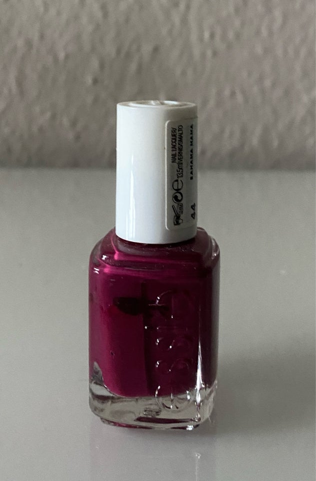 Negle, Neglelak, Essie nr 44