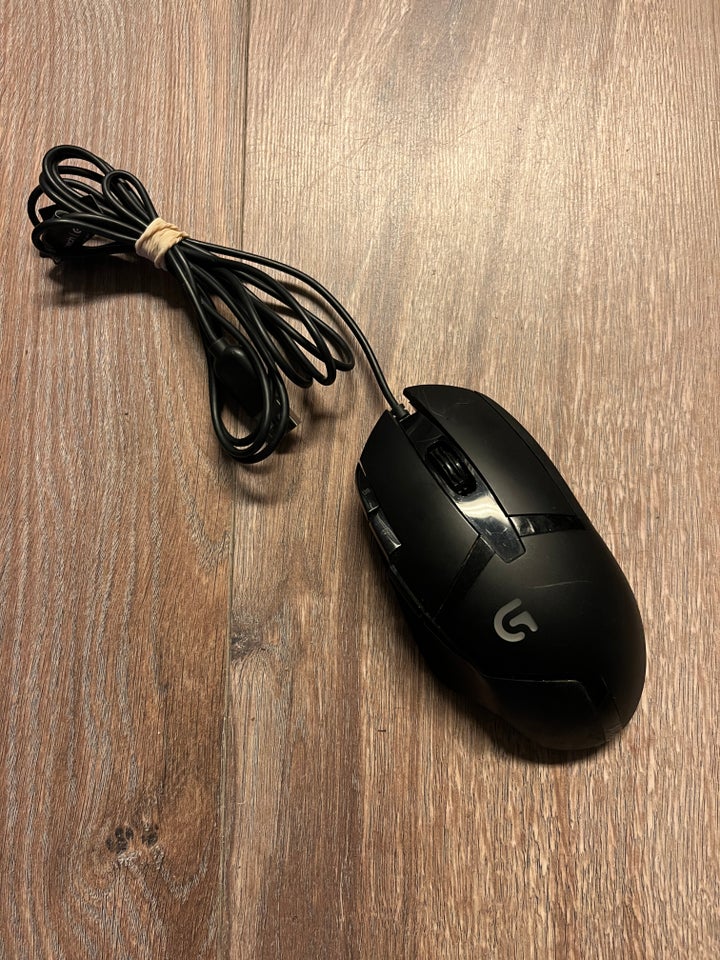 Mus logitech G402