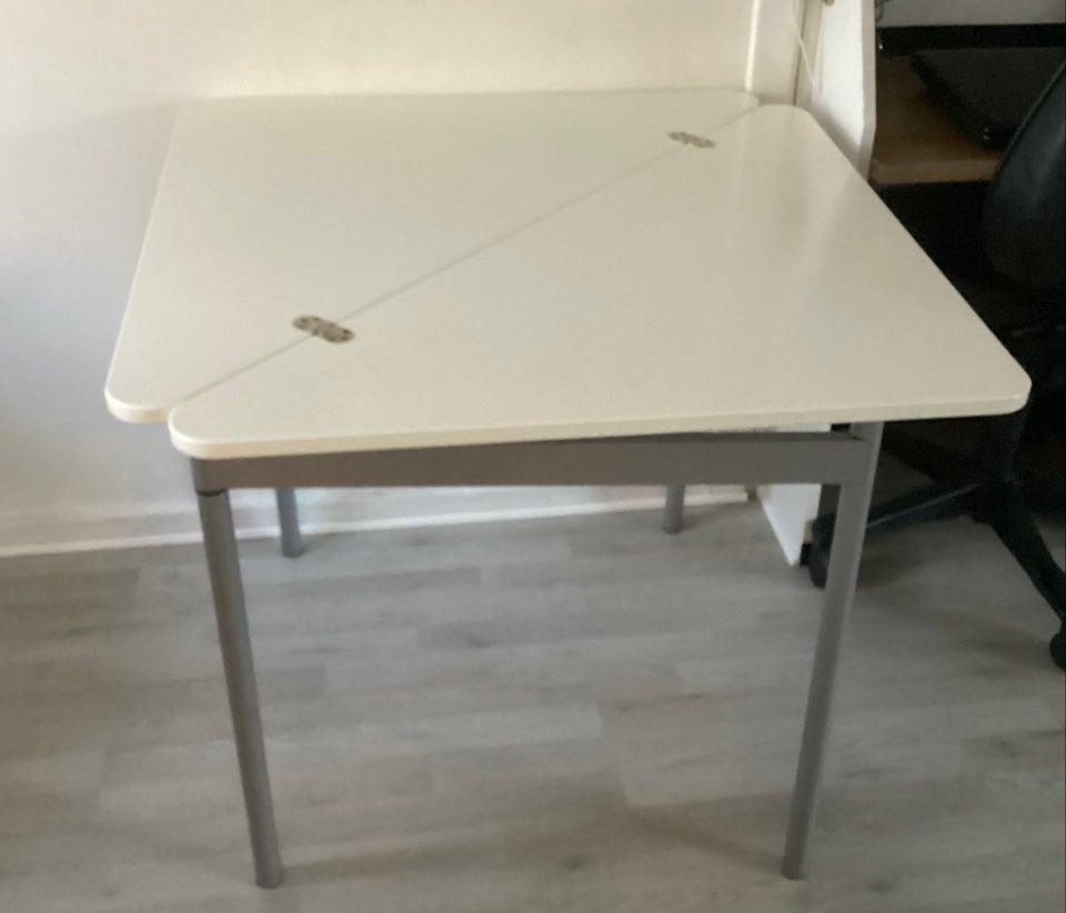 Spisebord, Træ/stål, b: 83 l: 83