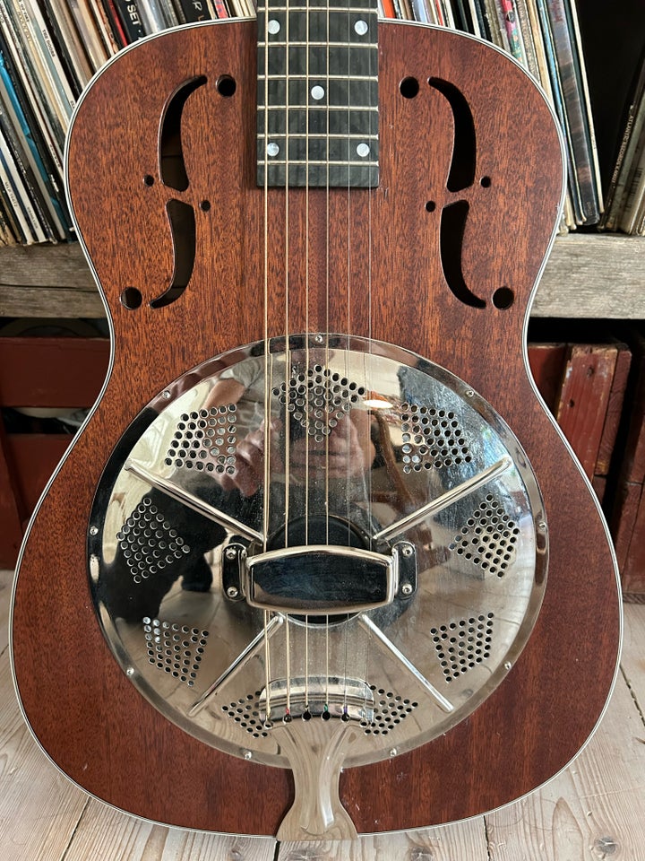 Dobro, Sigma RM-140