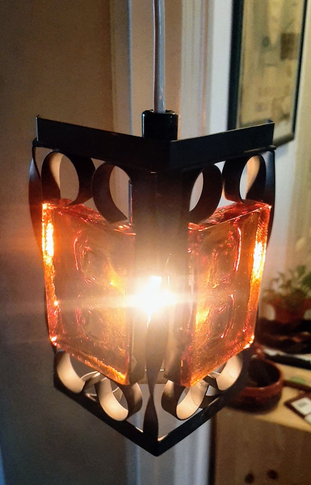 Anden loftslampe, Retro