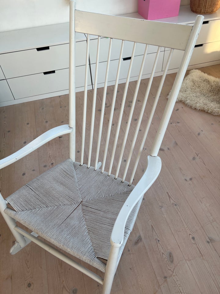 Hans J. Wegner, Hj16, Gyngestol