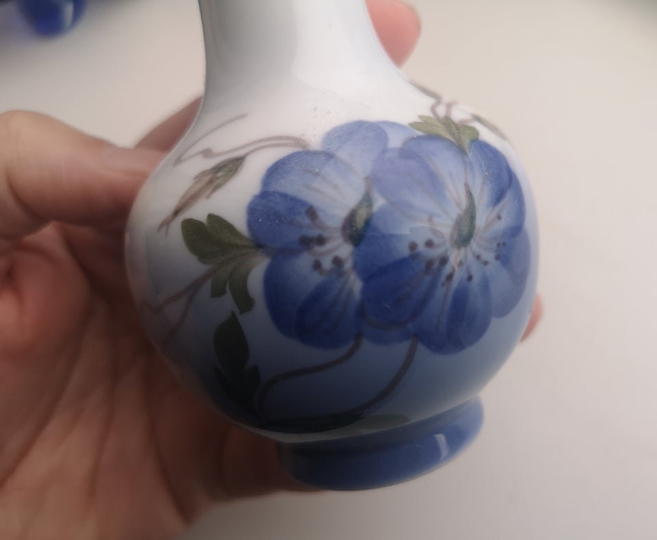 Porcelæn, Reserveret ** Vase -