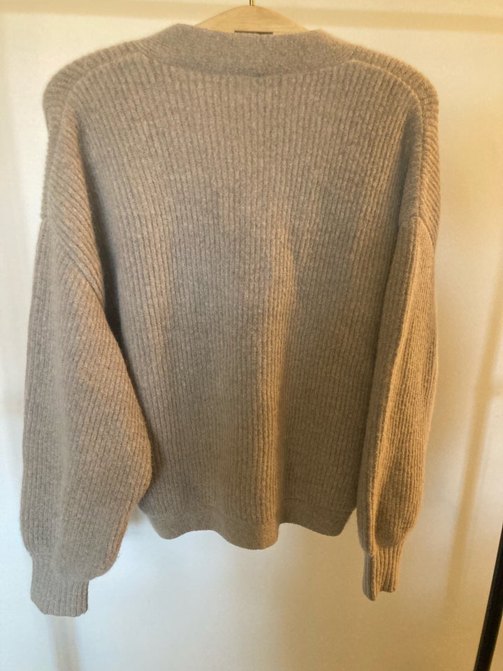 Sweater, Won Hundred, str. 40