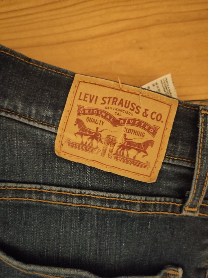 Jeans Levis str 29