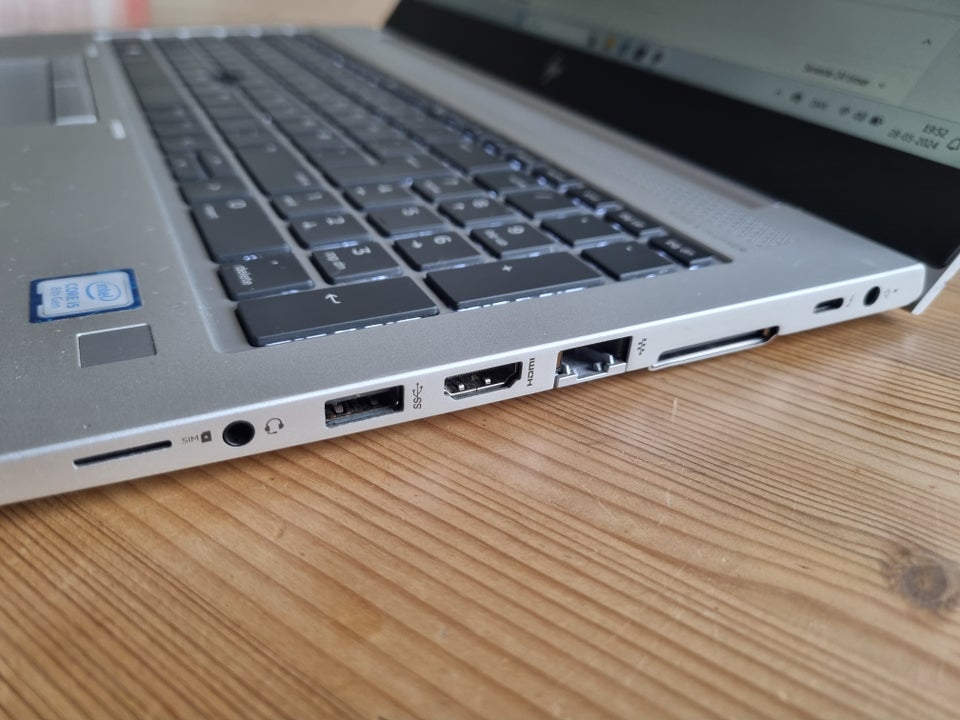 HP Elitebook 850 G5 16 GB ram 256 GB