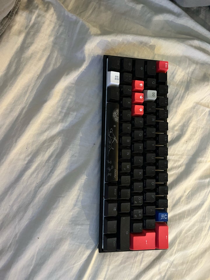 Gaming Hypex ducky mini og xtrfy