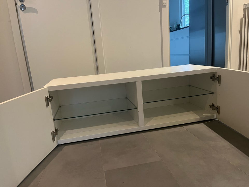 Reol, Ikea Bestå, b: 120 d: 42 h: 38