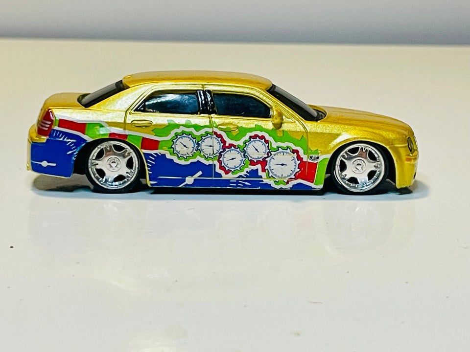 Modelbil, Bburago Chrysler 300C