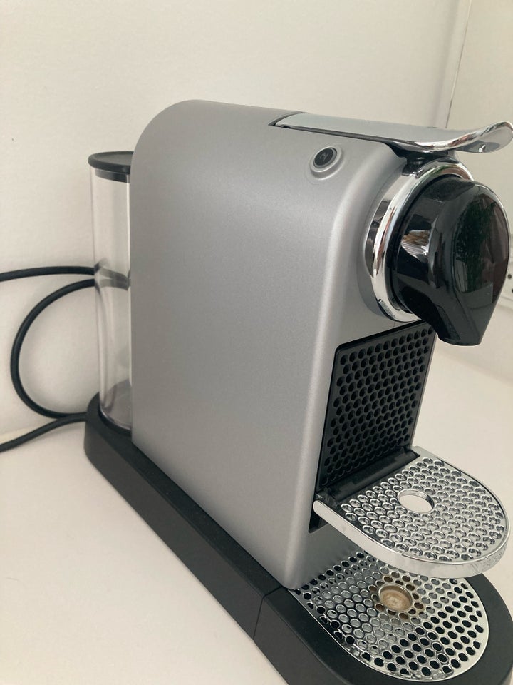 Nespresso kaffemaskine 