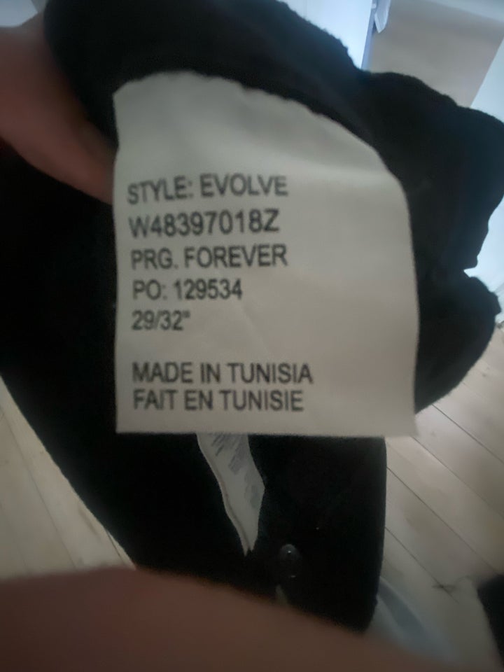 Jeans, Tiger of Sweden , str. 31