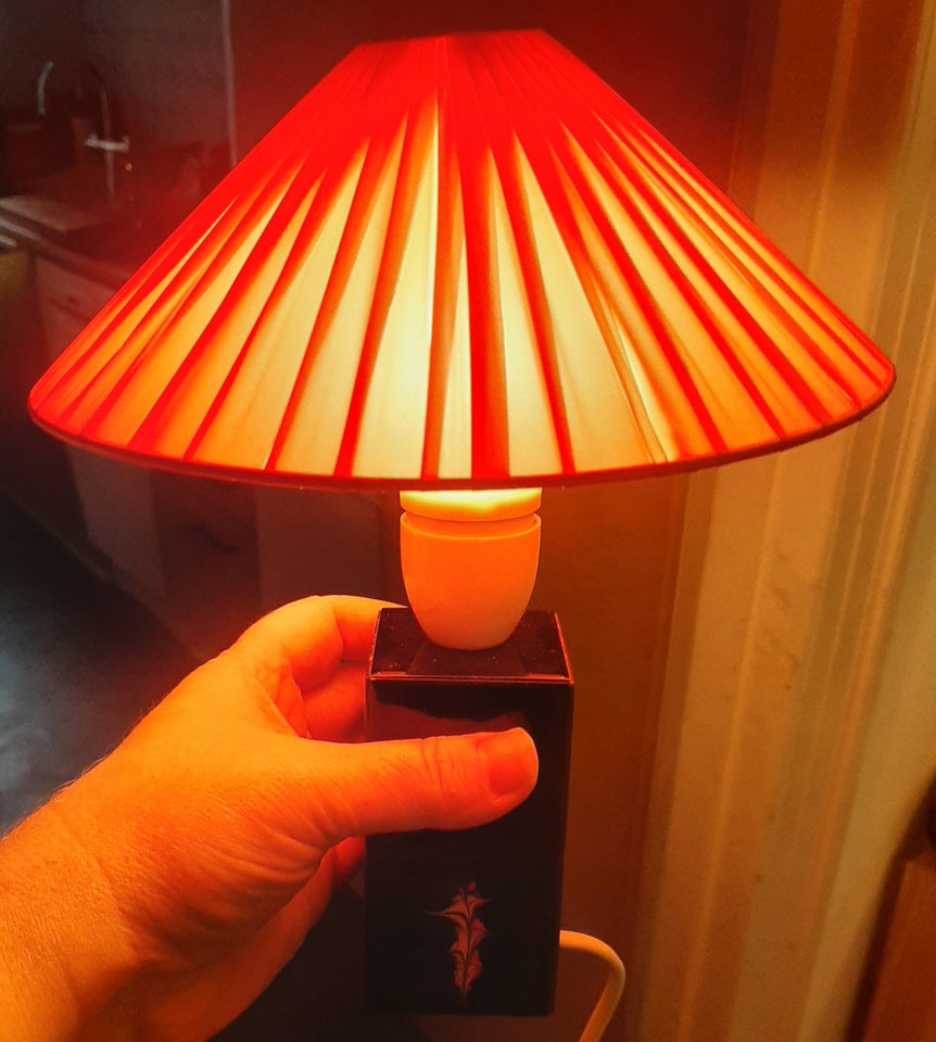 Anden bordlampe, Retro