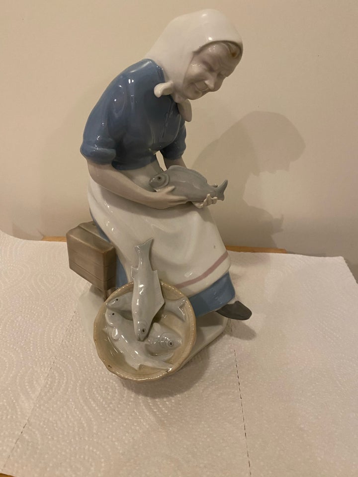 Tysk porcelænsfigur, Carl