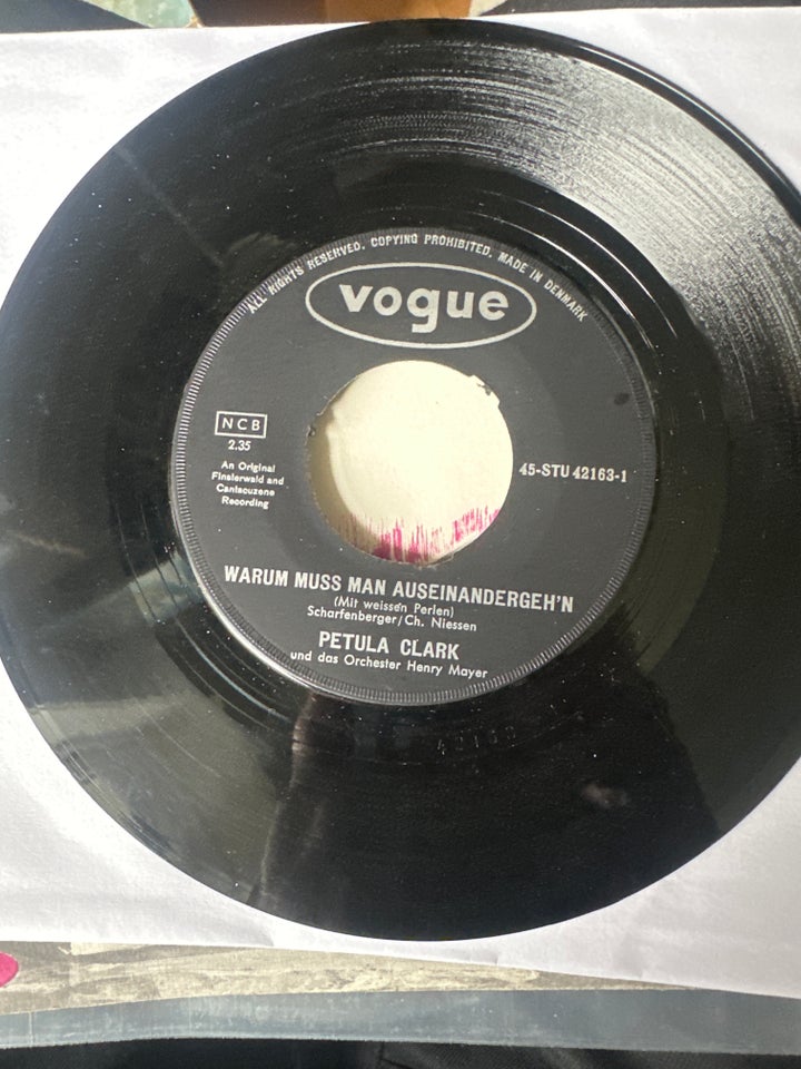 Single, Petula Clark