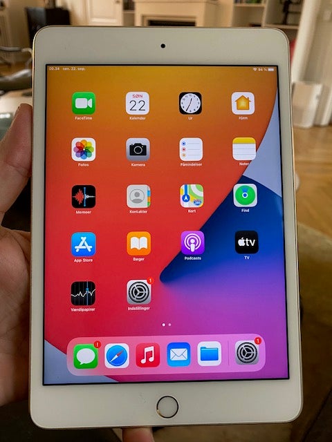 iPad mini 4 128 GB hvid