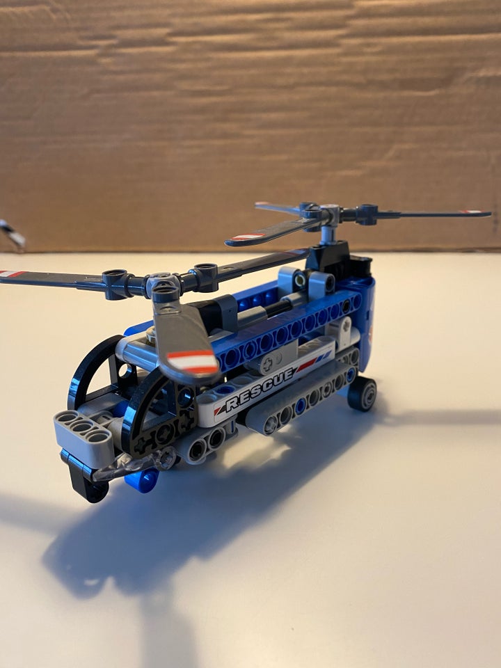 Lego Technic, 42020