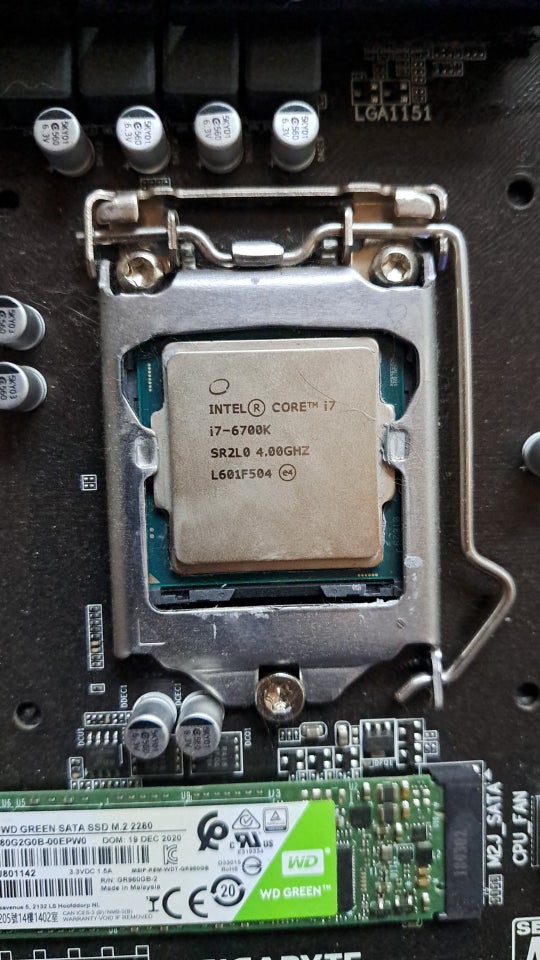 CPU og bundkort, Gigabyte,