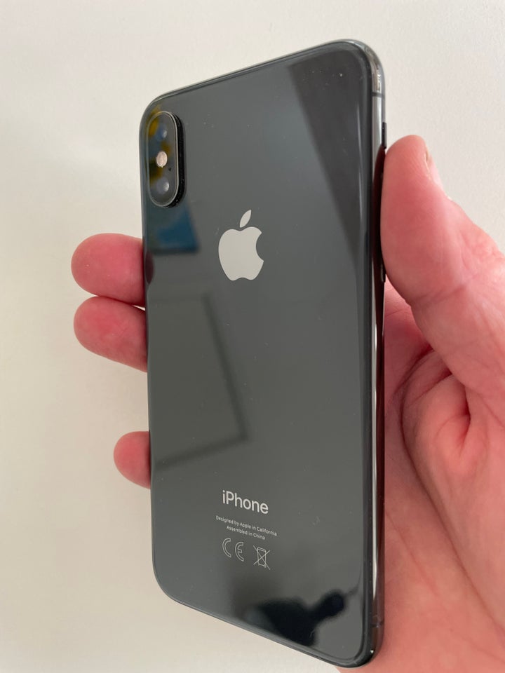 iPhone XS, 64 GB, sort